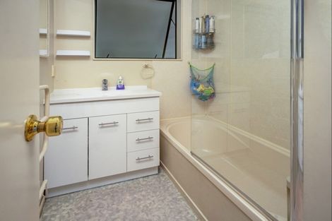 Photo of property in 17 Rintoul Place, Brightwater, 7022