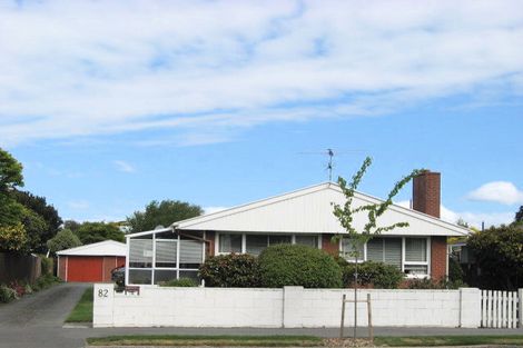 Photo of property in 2/82 Grahams Road, Burnside, Christchurch, 8041
