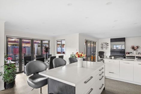 Photo of property in 10 Juniper Close, Alexandra, 9320