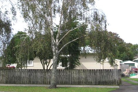 Photo of property in 10 Ranui Station Road, Ranui, Auckland, 0612