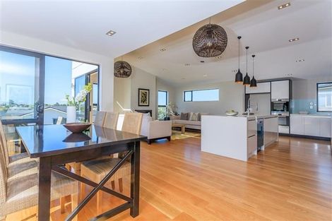 Photo of property in 36 Caldera Drive, Long Bay, Auckland, 0630