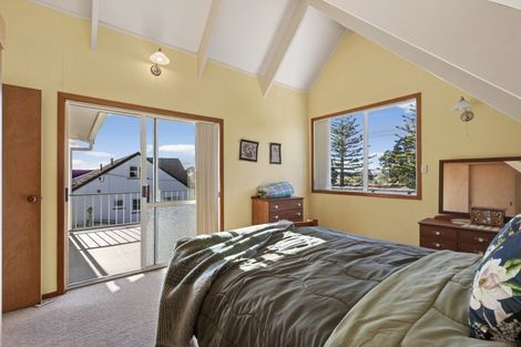 Photo of property in 87 Queen Street, Waitara, 4320