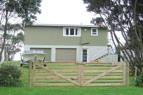 Photo of property in 12 Wharekaho Crescent, Wharekaho, Whitianga, 3592