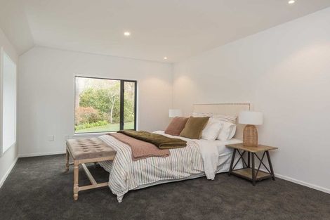 Photo of property in 142 Fendalton Road, Fendalton, Christchurch, 8052