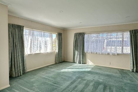 Photo of property in 10 Brosna Place, East Tamaki, Auckland, 2016