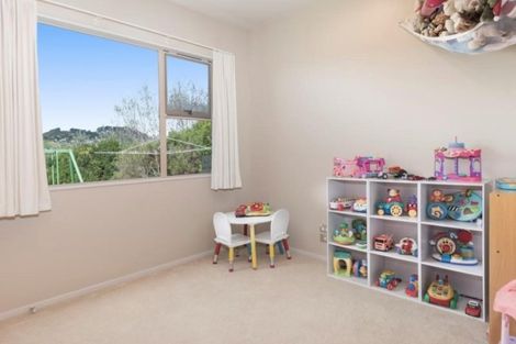 Photo of property in 53 Homestead Place, Welcome Bay, Tauranga, 3112