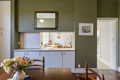 Photo of property in 25 Sutherland Crescent, Melrose, Wellington, 6023