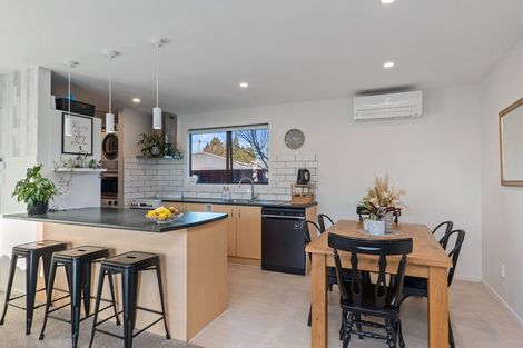 Photo of property in 2/17 Johns Road, Belfast, Christchurch, 8051