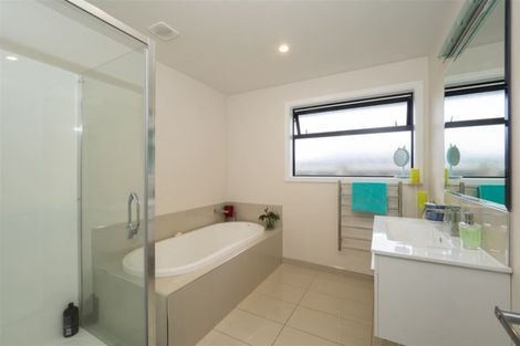 Photo of property in 158 Mcmurdo Street, Tinwald, Ashburton, 7700