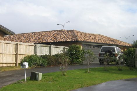 Photo of property in 24 Caltra Place, East Tamaki, Auckland, 2016