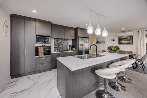 Photo of property in 31 Black Beech Crescent, Takanini, 2110