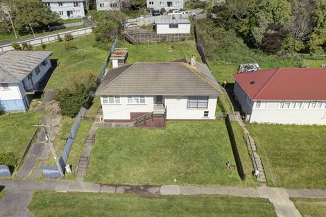 Photo of property in 172 Champion Street, Cannons Creek, Porirua, 5024
