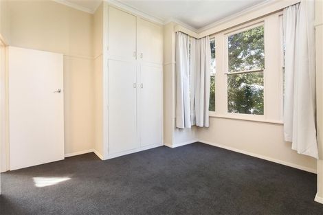 Photo of property in 37 Garfield Avenue, Roslyn, Dunedin, 9010