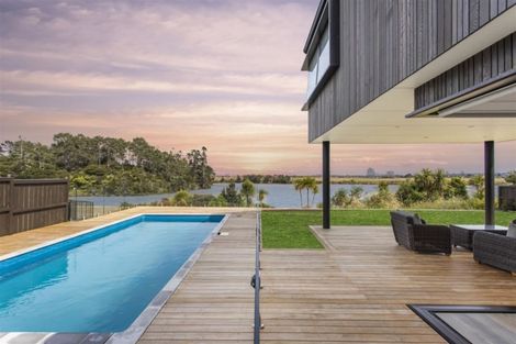 Photo of property in 65 Milano Boulevard, Karaka, Papakura, 2113