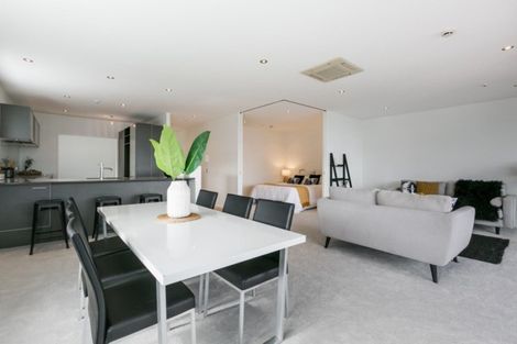 Photo of property in 201/7 Humber Street, Pandora, Napier, 4110