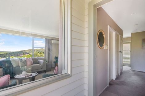 Photo of property in 27 Lomita Road, Johnsonville, Wellington, 6037