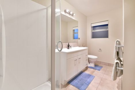 Photo of property in 24 Hawaiian Parade, Arkles Bay, Whangaparaoa, 0932