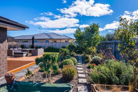 Photo of property in 5 Pearson Place, Paraparaumu, 5032