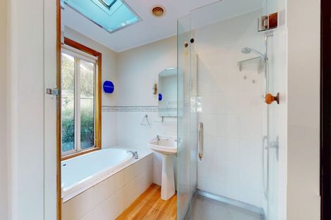 Photo of property in 10 Khouri Avenue, Karori, Wellington, 6012