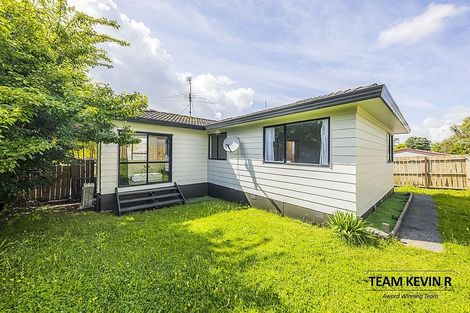 Photo of property in 2/9 Janese Place, Weymouth, Auckland, 2103