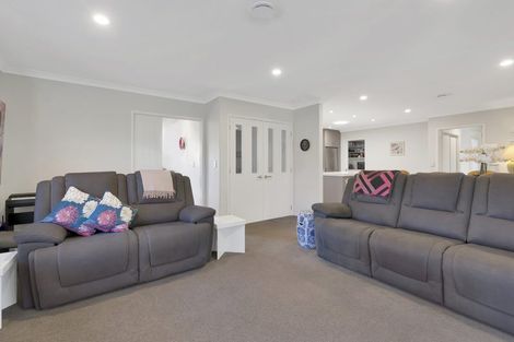 Photo of property in 59 Sequoia Way, Rangiora, 7400