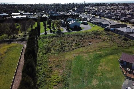 Photo of property in 104 Tara Road, Papamoa Beach, Papamoa, 3187