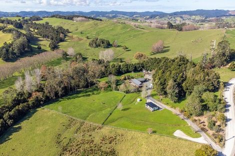 Photo of property in 692 Wayby Station Road, Wellsford, 0972