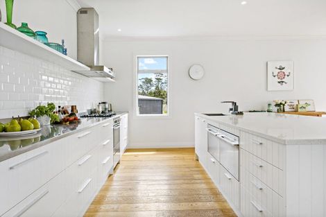 Photo of property in 245 Muriwai Valley Road, Muriwai, Waimauku, 0881