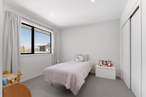 Photo of property in 16a Huntaway Close, Stoke, Nelson, 7011