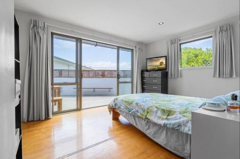 Photo of property in 33 Links Avenue, Mount Maunganui, 3116
