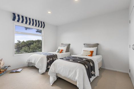 Photo of property in 69c Princes Street, Northcote Point, Auckland, 0627