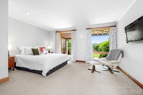 Photo of property in 11 Chichester Drive, Pinehaven, Upper Hutt, 5019