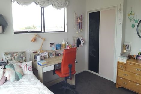 Photo of property in 27 Tivoli Place, Bishopdale, Christchurch, 8053