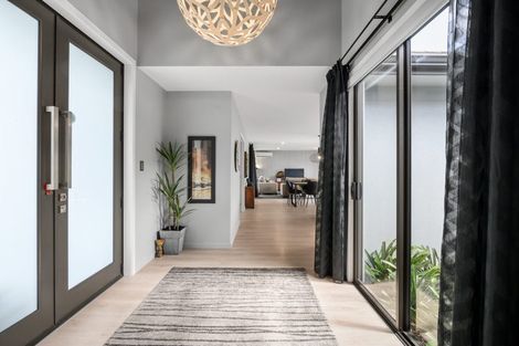 Photo of property in 8 Sentinel Court, Flagstaff, Hamilton, 3210