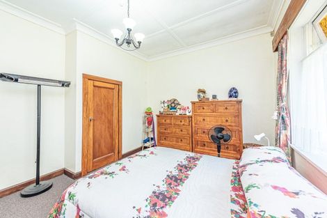 Photo of property in 1 Parkes Avenue, Saint Johns Hill, Whanganui, 4501