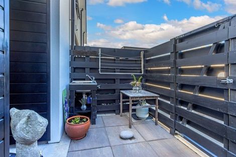 Photo of property in 30a Peacock Street, Christchurch Central, Christchurch, 8013