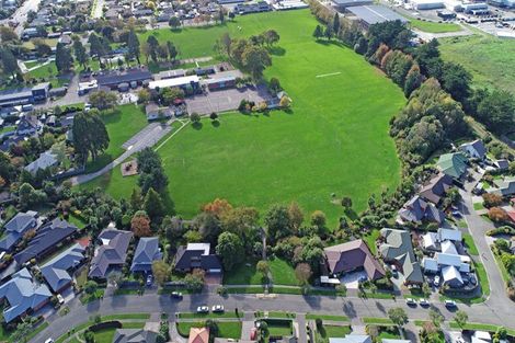 Photo of property in 1 Stable Way, Belfast, Christchurch, 8051