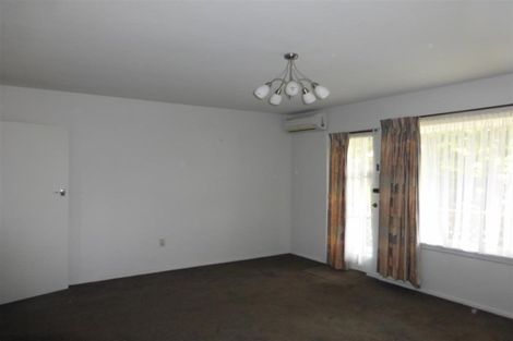 Photo of property in 2/7a Curletts Road, Sockburn, Christchurch, 8042