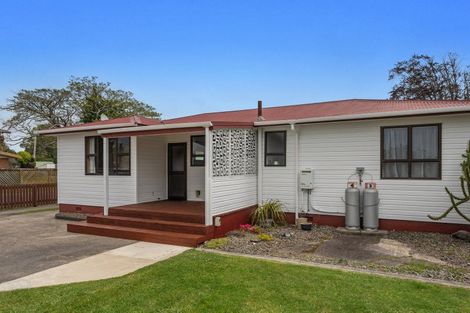 Photo of property in 65 College Road, Edgecumbe, 3120