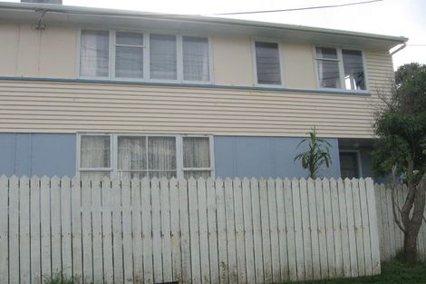 Photo of property in 38 Raukawa Street, Strathmore Park, Wellington, 6022