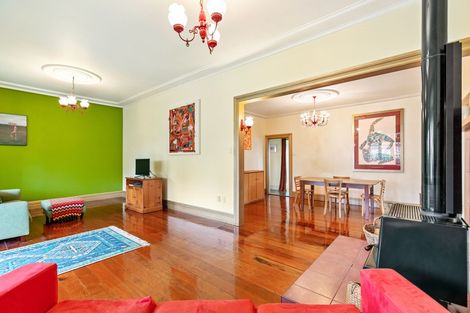 Photo of property in 21 Farquhar Road, Glendene, Auckland, 0602