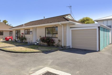 Photo of property in 3/30 Leighton Avenue, Waiwhetu, Lower Hutt, 5010