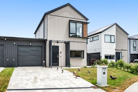 Photo of property in 7 Mawai Hakona Drive, Wallaceville, Upper Hutt, 5018