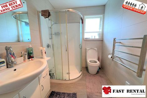 Photo of property in 140 Moore Street, Hillcrest, Auckland, 0627