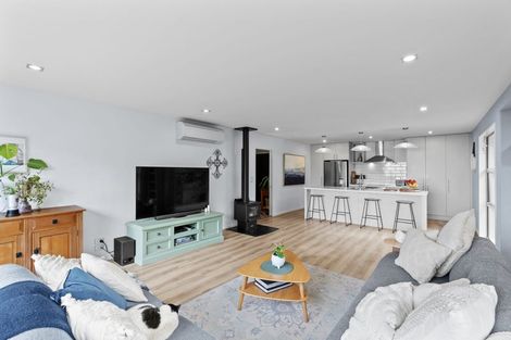 Photo of property in 109 Main Road, Governors Bay, Lyttelton, 8971