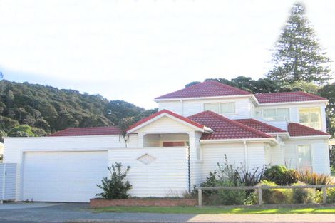 Photo of property in 1 Kings Road, Paihia, 0200
