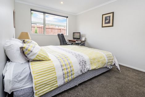 Photo of property in 28 Helenslee Road, Pokeno, 2402