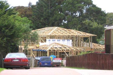 Photo of property in 9 Lydford Place, Glendene, Auckland, 0602