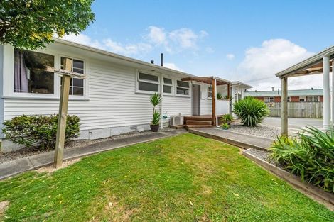 Photo of property in 27a Ebdentown Street, Ebdentown, Upper Hutt, 5018