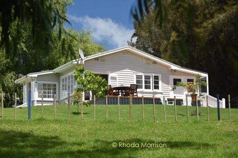 Photo of property in 506 Pahi Road, Pahi, Paparoa, 0571